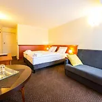 Couette-café Anna Lisa 4*